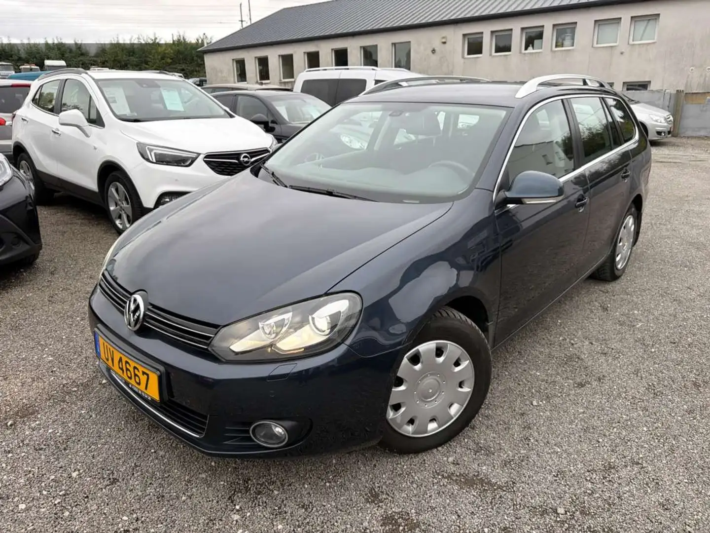 Volkswagen Golf 1.4 TSI 122 VARIANT Bleu - 1