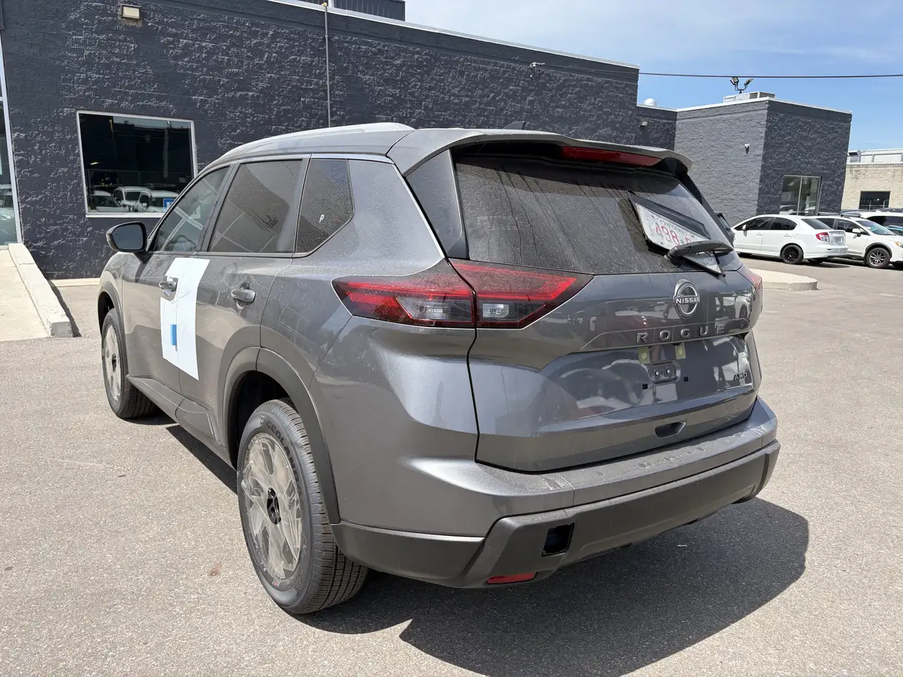 Nissan Rogue снимка Nissan Rogue