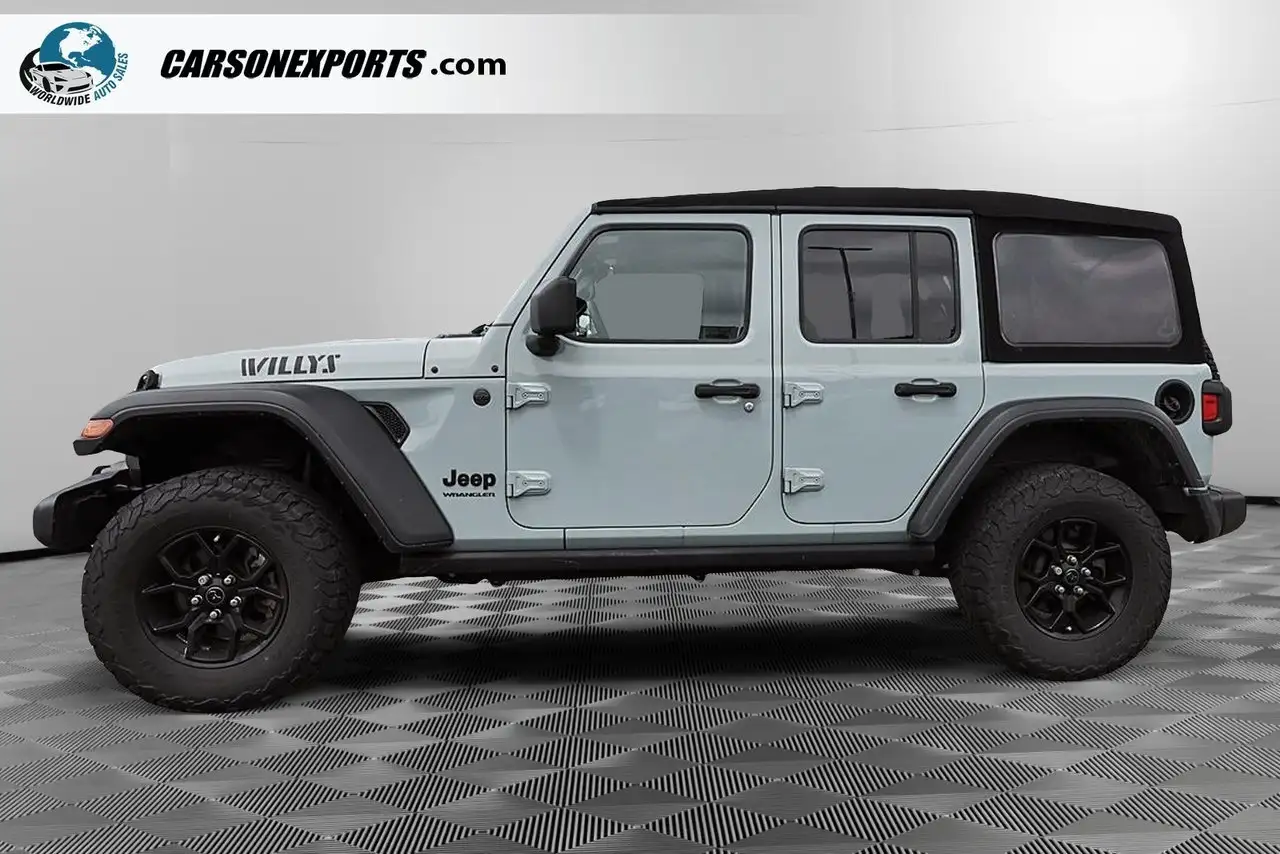 Jeep Wrangler photo Jeep Wrangler