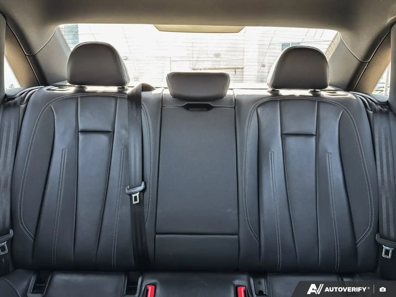 Audi A4 снимка Audi A4