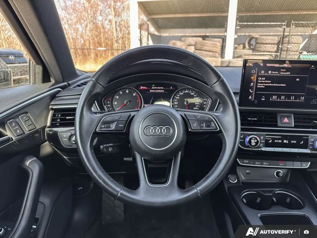 Audi A4 снимка Audi A4