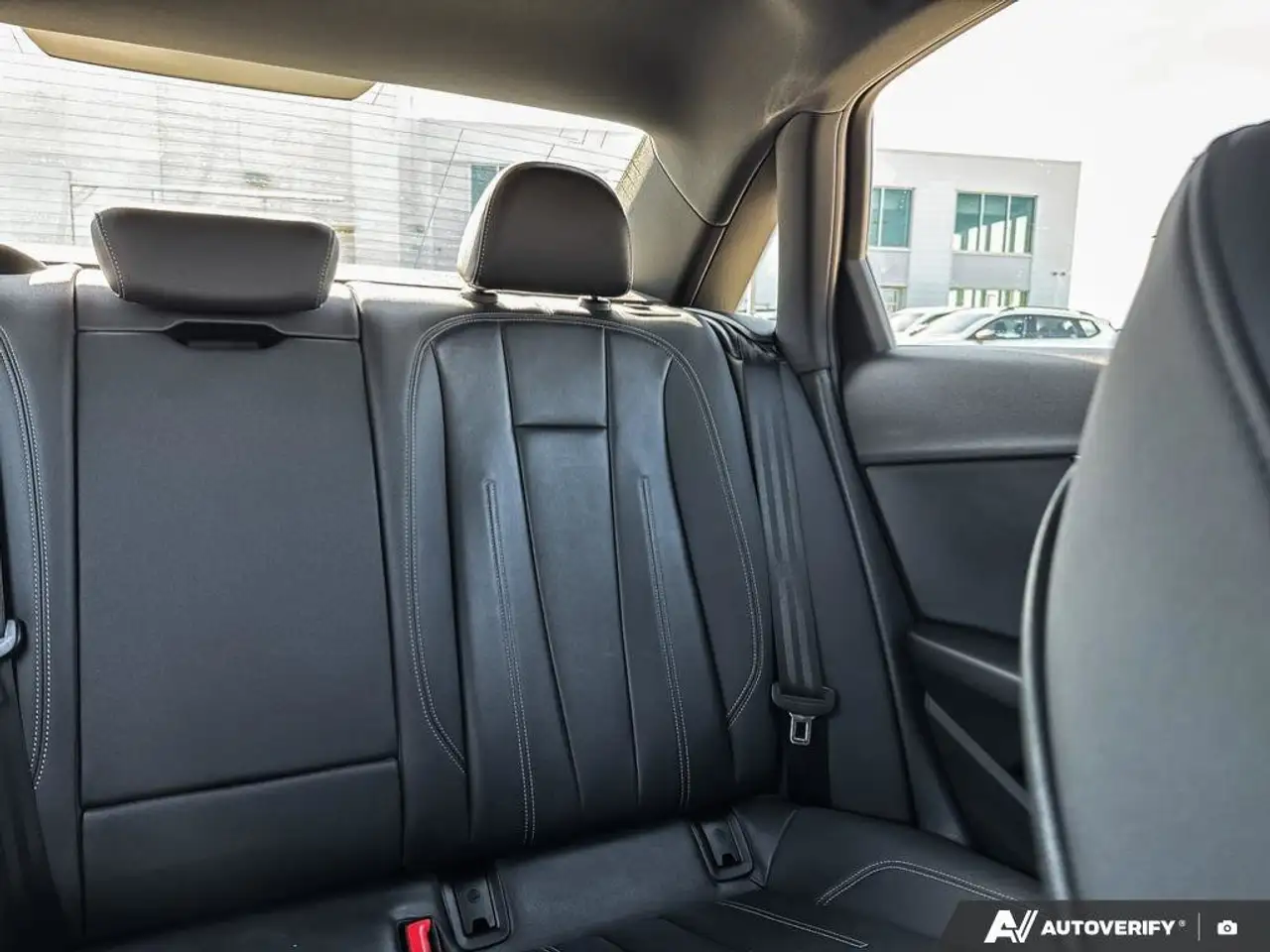 Audi A4 снимка Audi A4