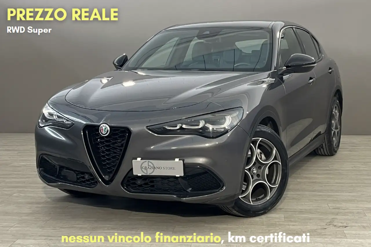 Alfa Romeo Stelvio 2023