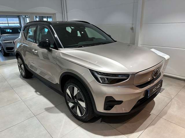 Imagine Volvo XC40 Single Motor Plus Rech. RWD Extended Range