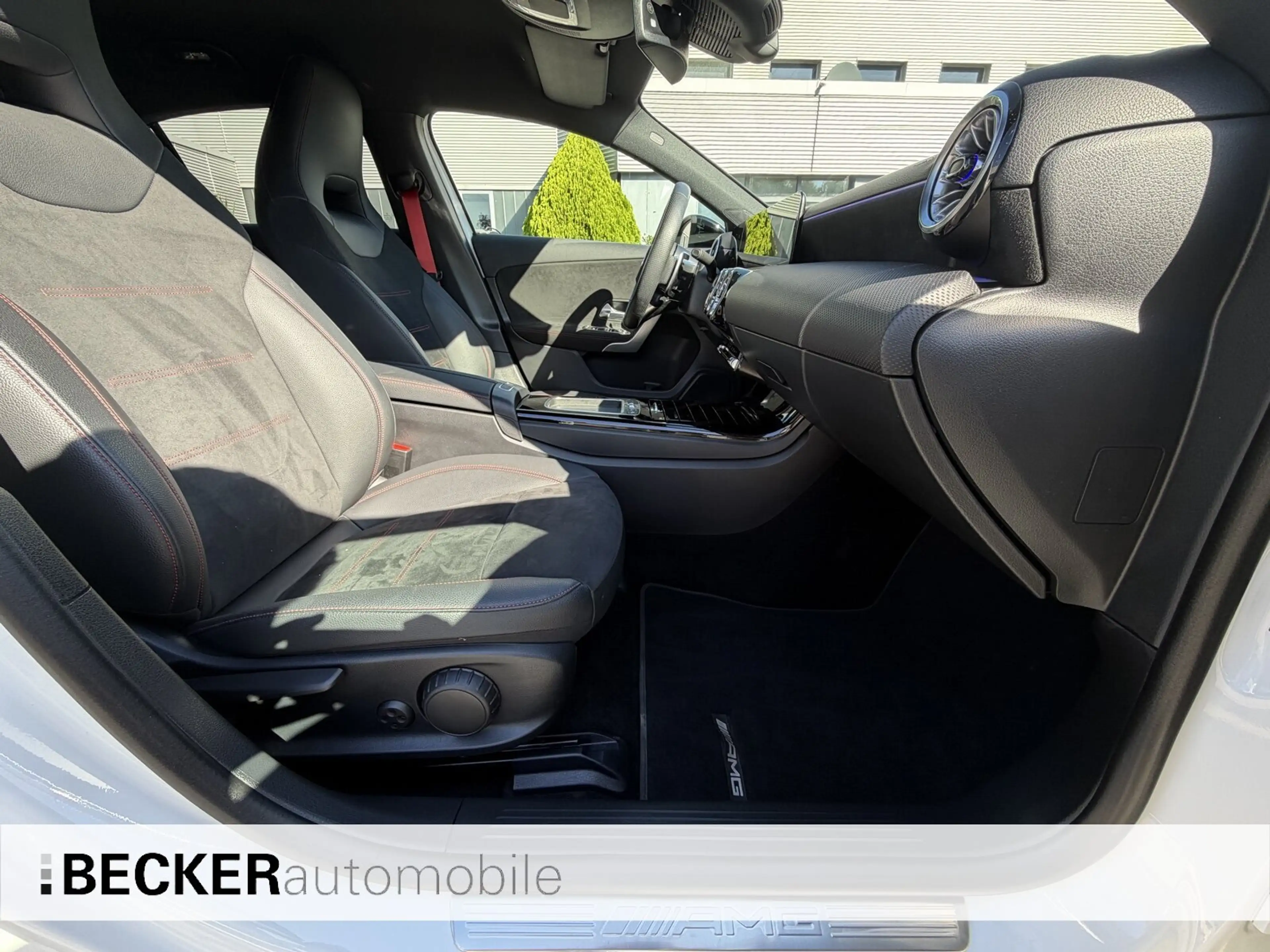 Mercedes-Benz A 35 AMG 4M AERODYNAMIK-PAKET NIGHT MULTIBEAM TOTWINKEL LED — photo 14