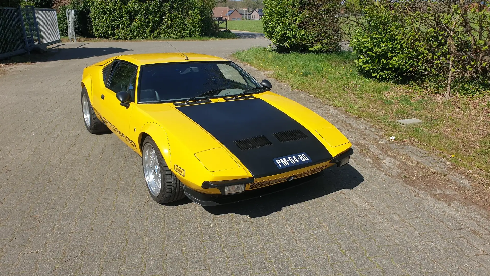De Tomaso Pantera GTS Gelb - 1