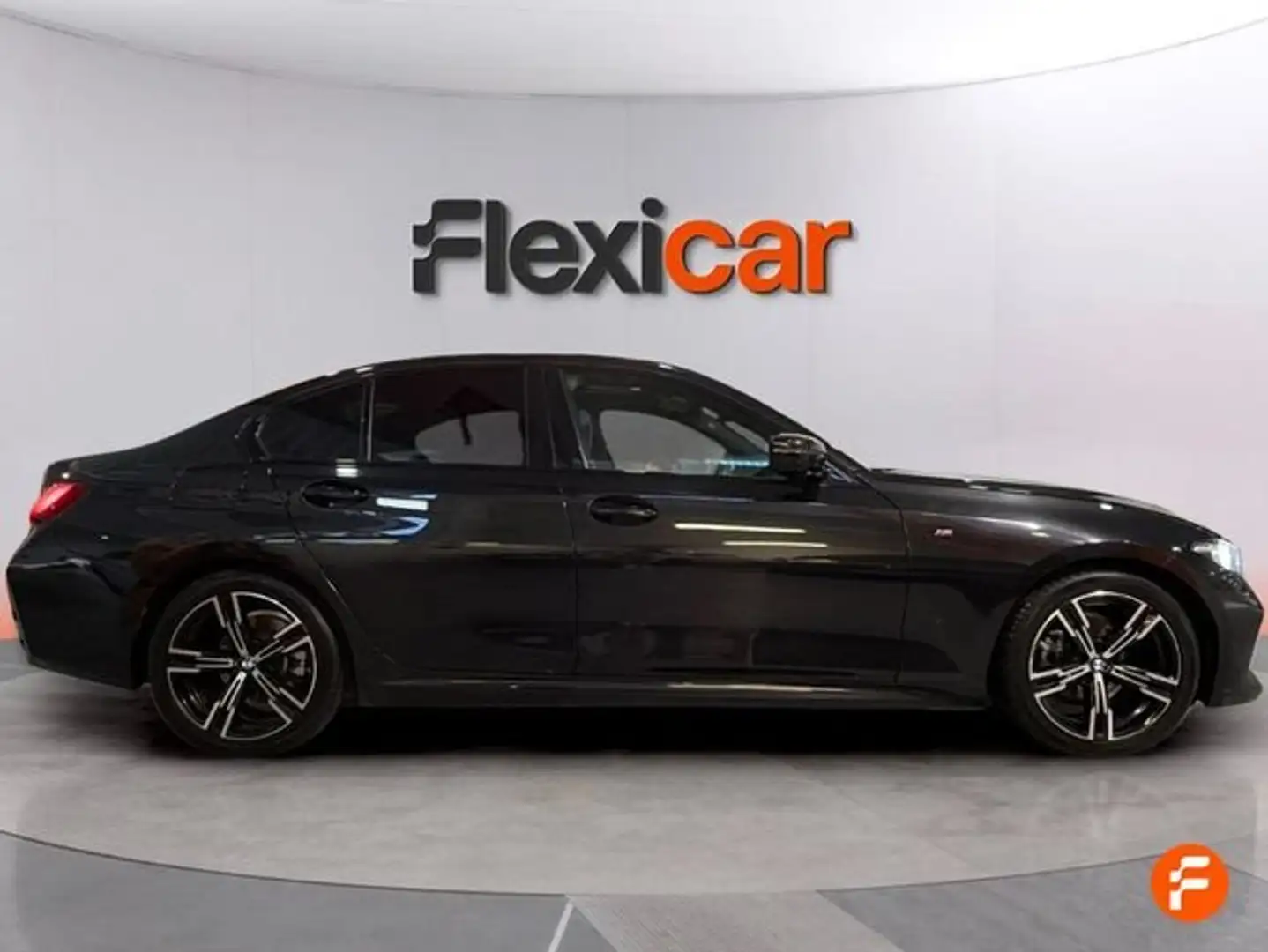 BMW 318 318d Auto.Touring Negro - 2