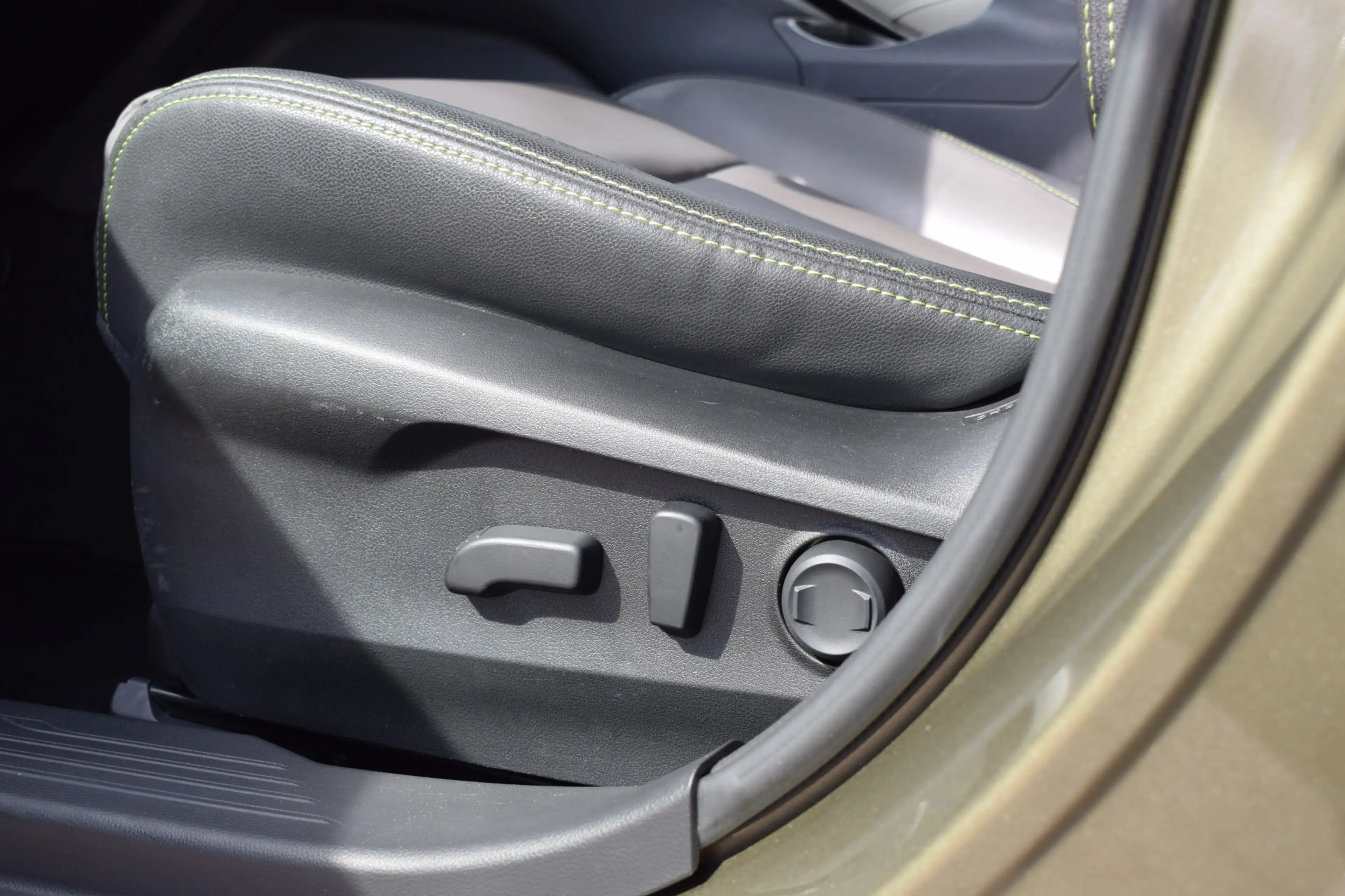 Subaru OUTBACK 2.5i Field AWD - Afneembare trekhaak - Dealer onde — photo 19