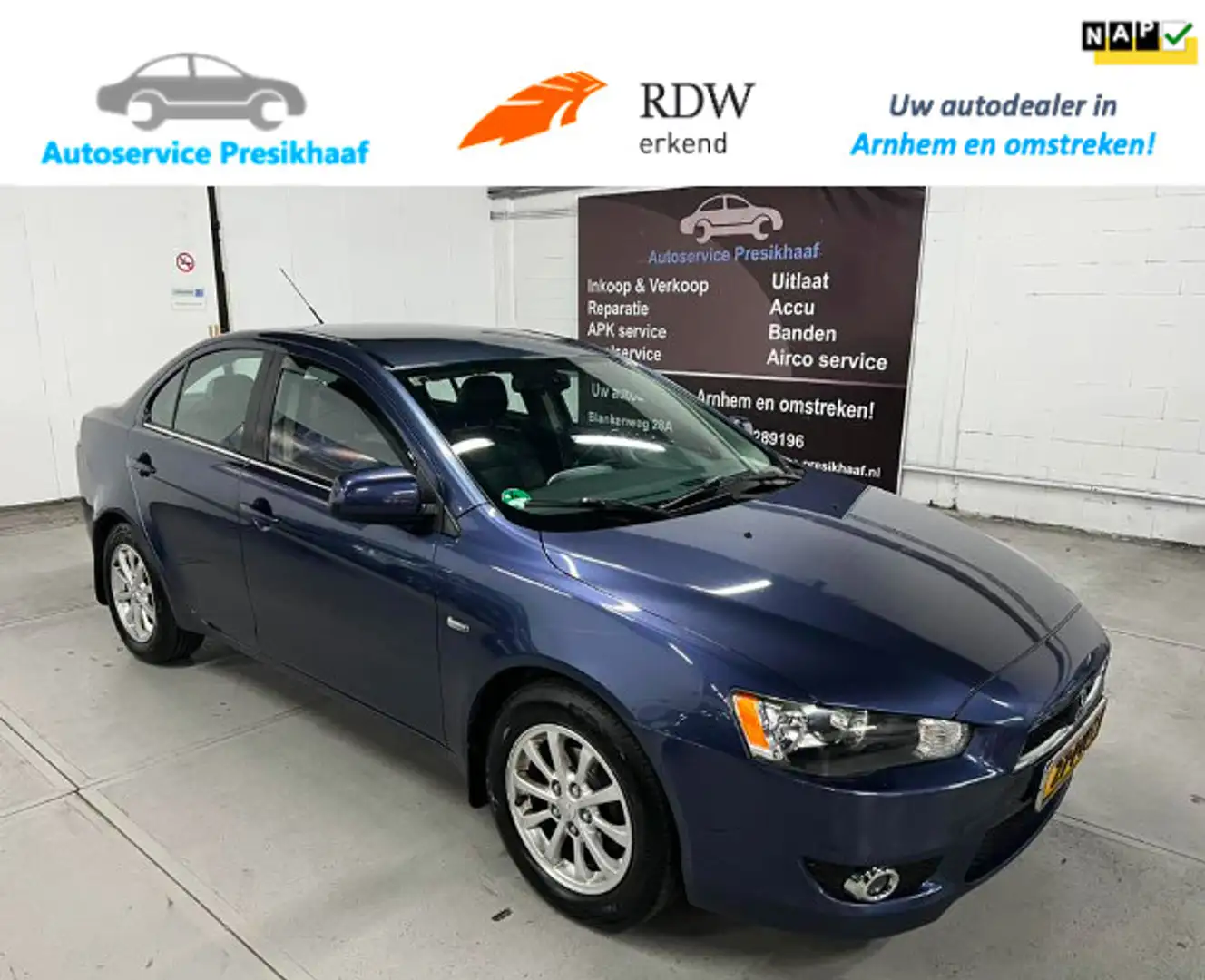 Mitsubishi Lancer Sports Sedan 1.6 Edition Two Blauw - 1