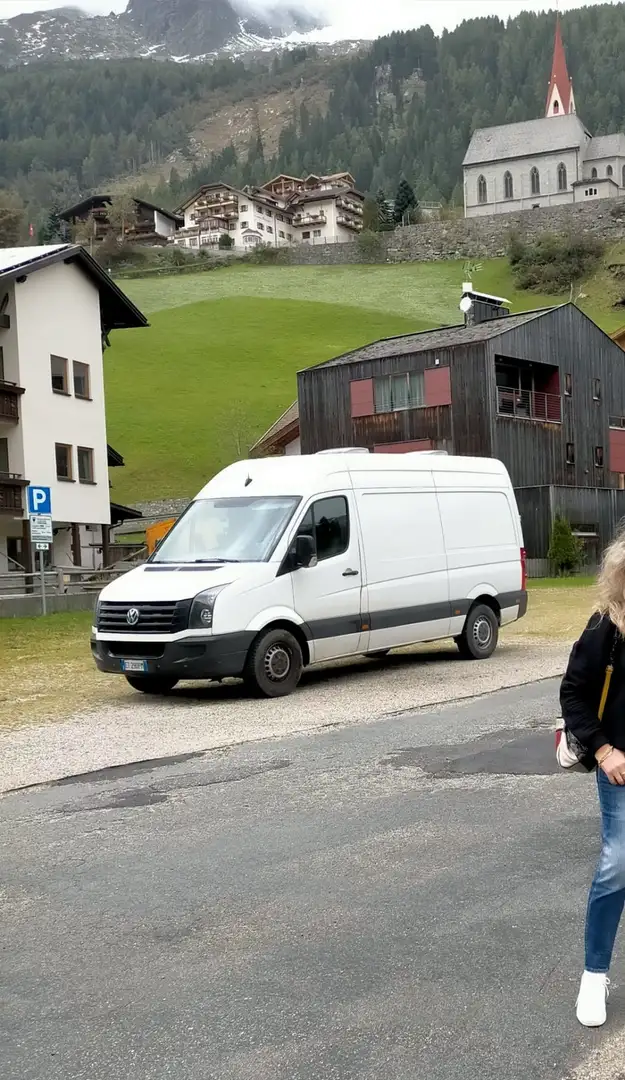 Volkswagen Crafter Anno 2013 furgone semicamperizzato Bílá - 2