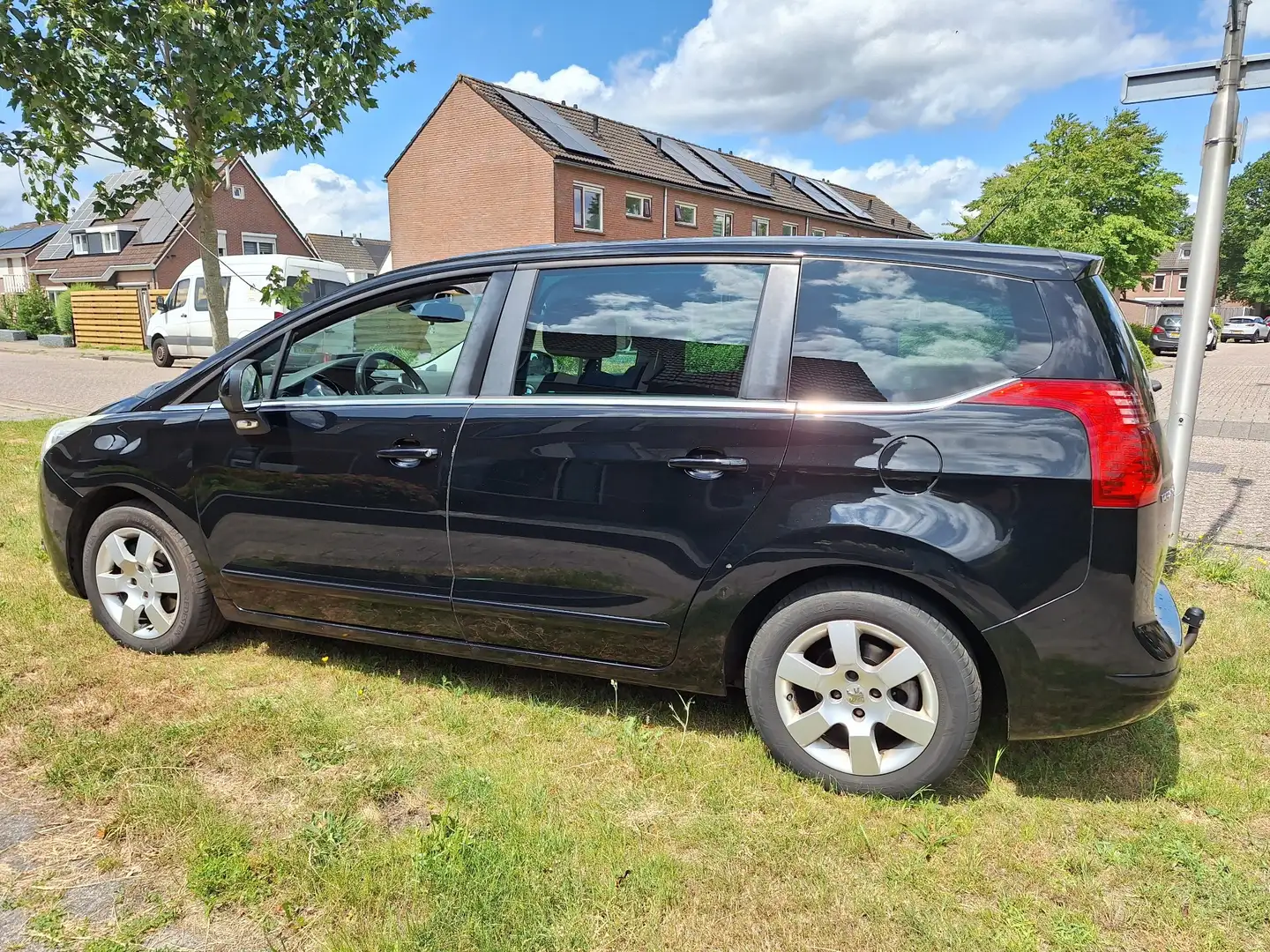 Peugeot 5008 120 VTi Premium Zwart - 2