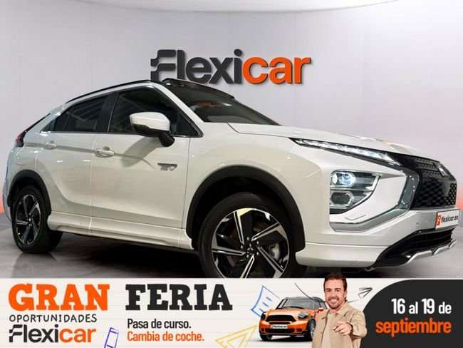 Mitsubishi Eclipse Cross PHEV Kaiteki 4WD - foto 1