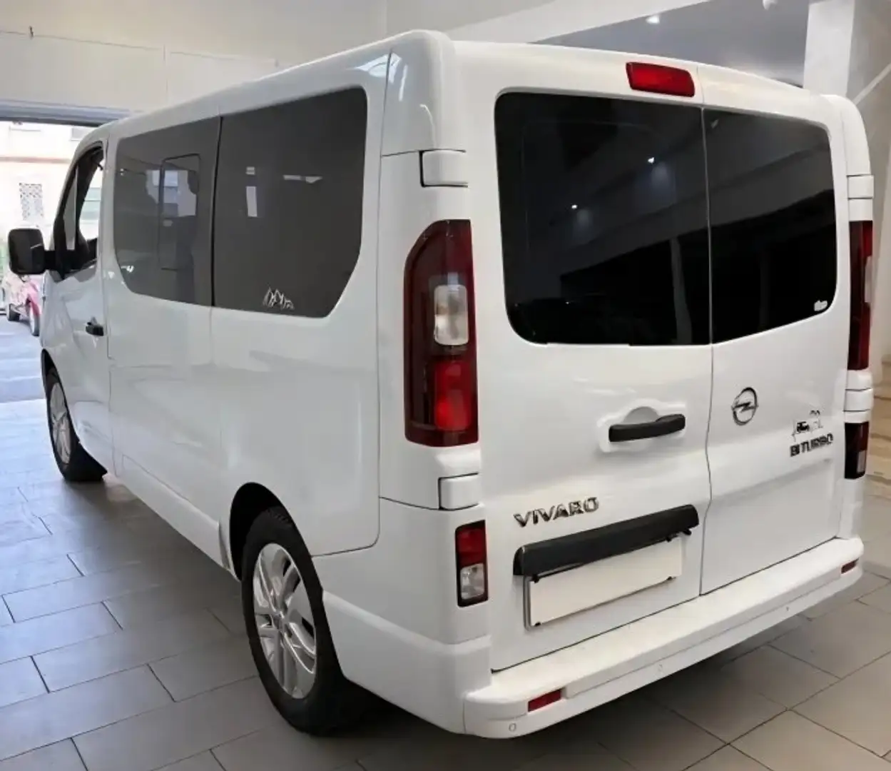 Renault Trafic 1.6 CDTI FULL OPTI 9 P.TI UNICOPRO ECCELLENTI COND Plateado - 2