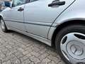 Mercedes-Benz C 180 **Classic+Klima+1.Hand+Eu 4* Zilver - thumbnail 19