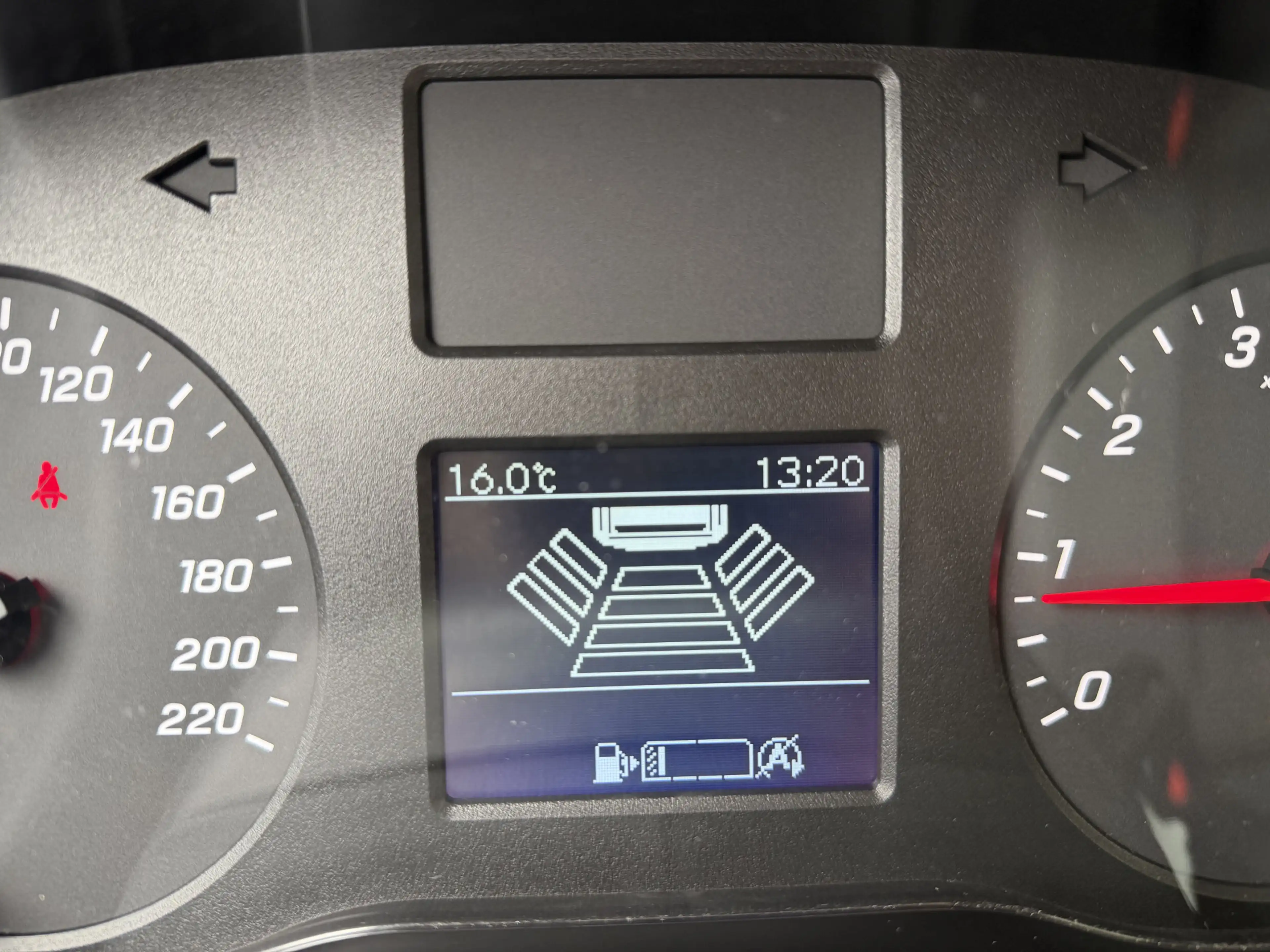 Mercedes-Benz Citan 113 Benzine Airco,Pdc,Trekhaak,Enz — photo 27