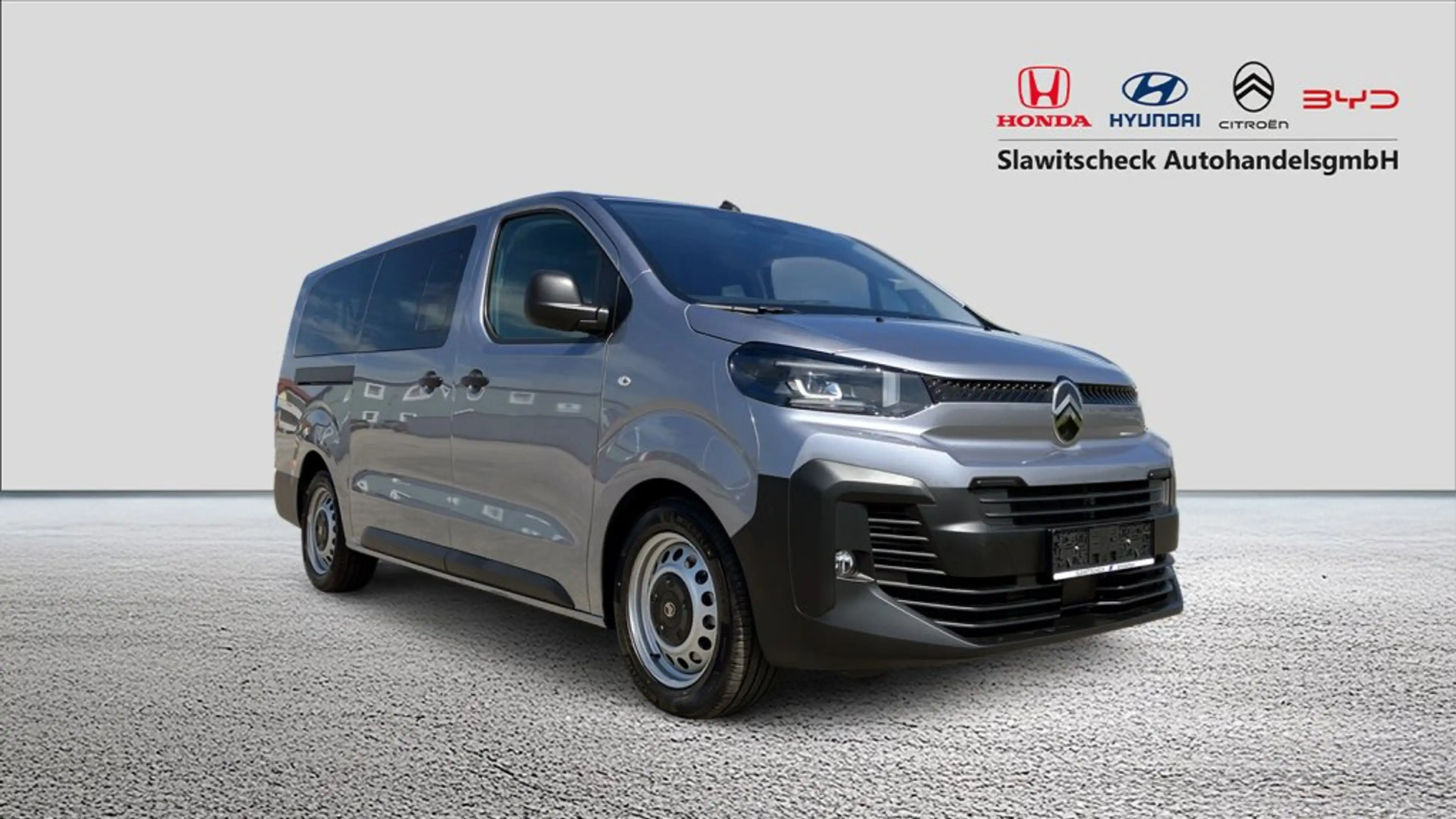 Citroen Jumpy Kombi XL Diesel 180 S&S EAT8 — photo 6