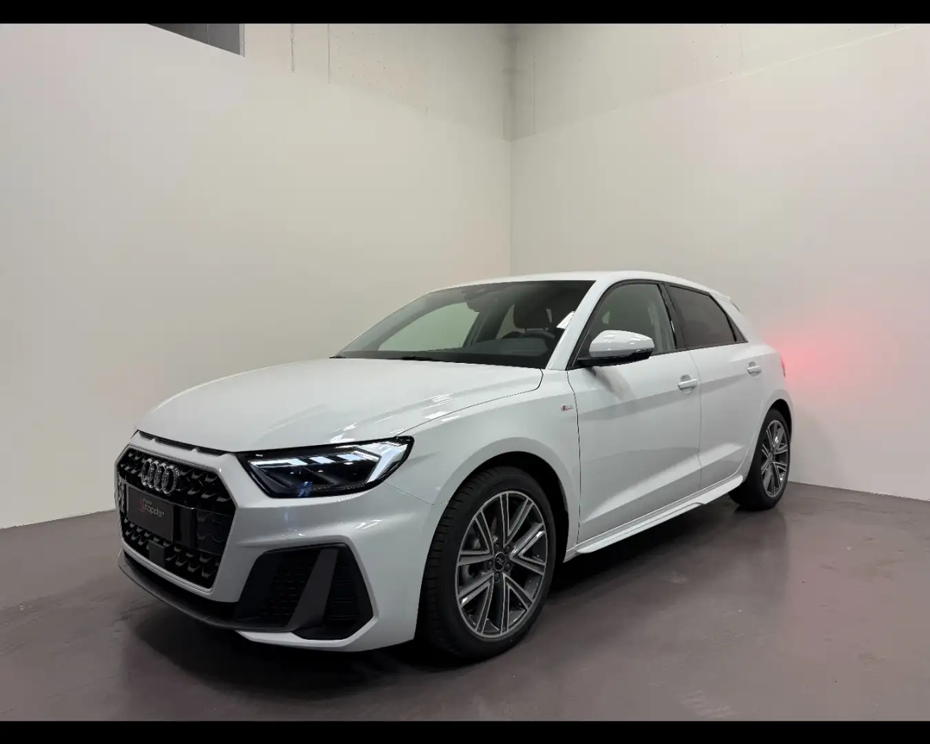 Audi A1 SPORTBACK 30 TFSI S LINE EDITION Wit - 1