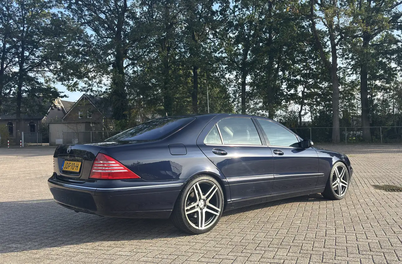 Mercedes-Benz S 500