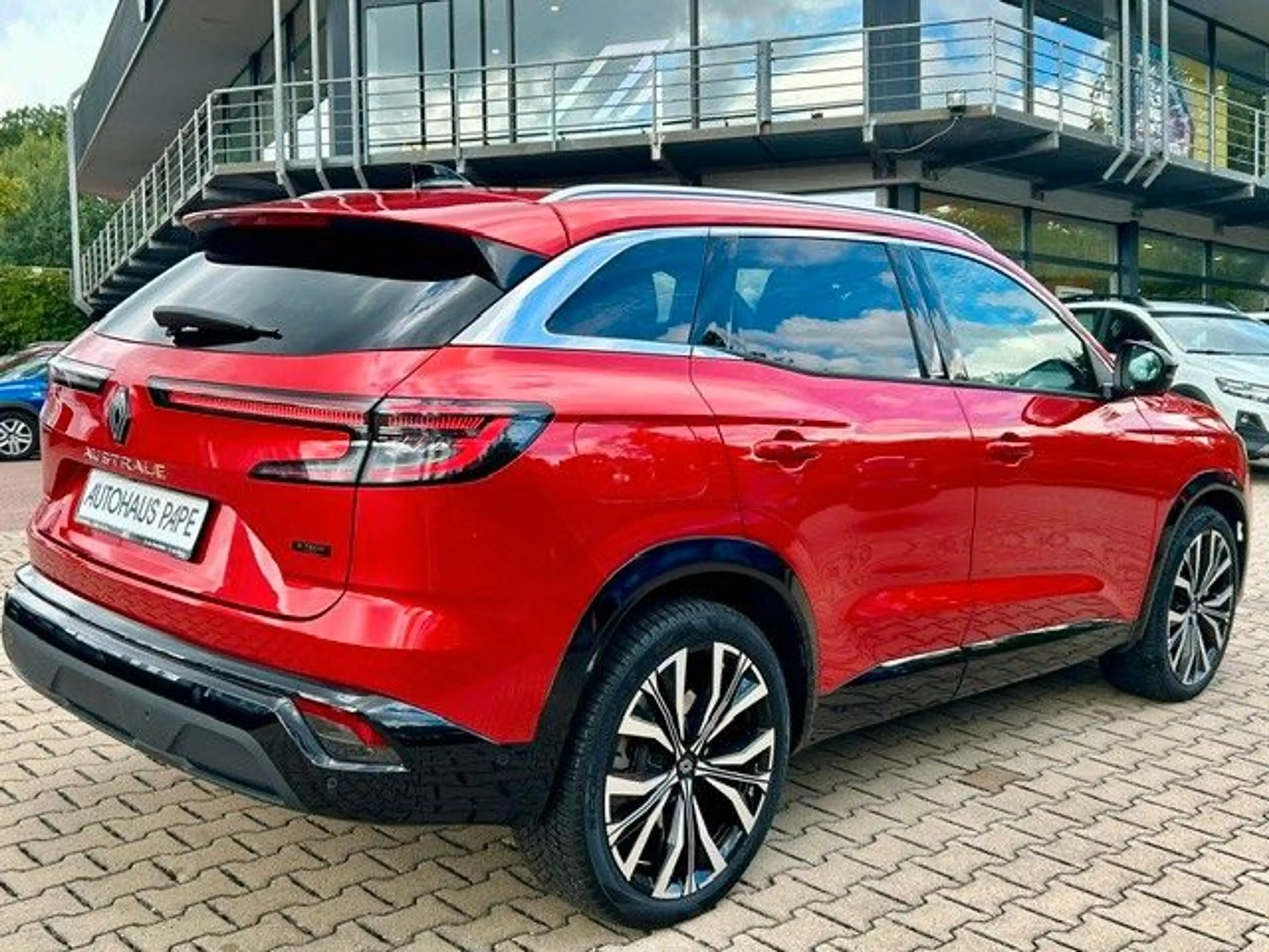 Renault Austral Iconic E-Tech Full Hybrid 200 — photo 5