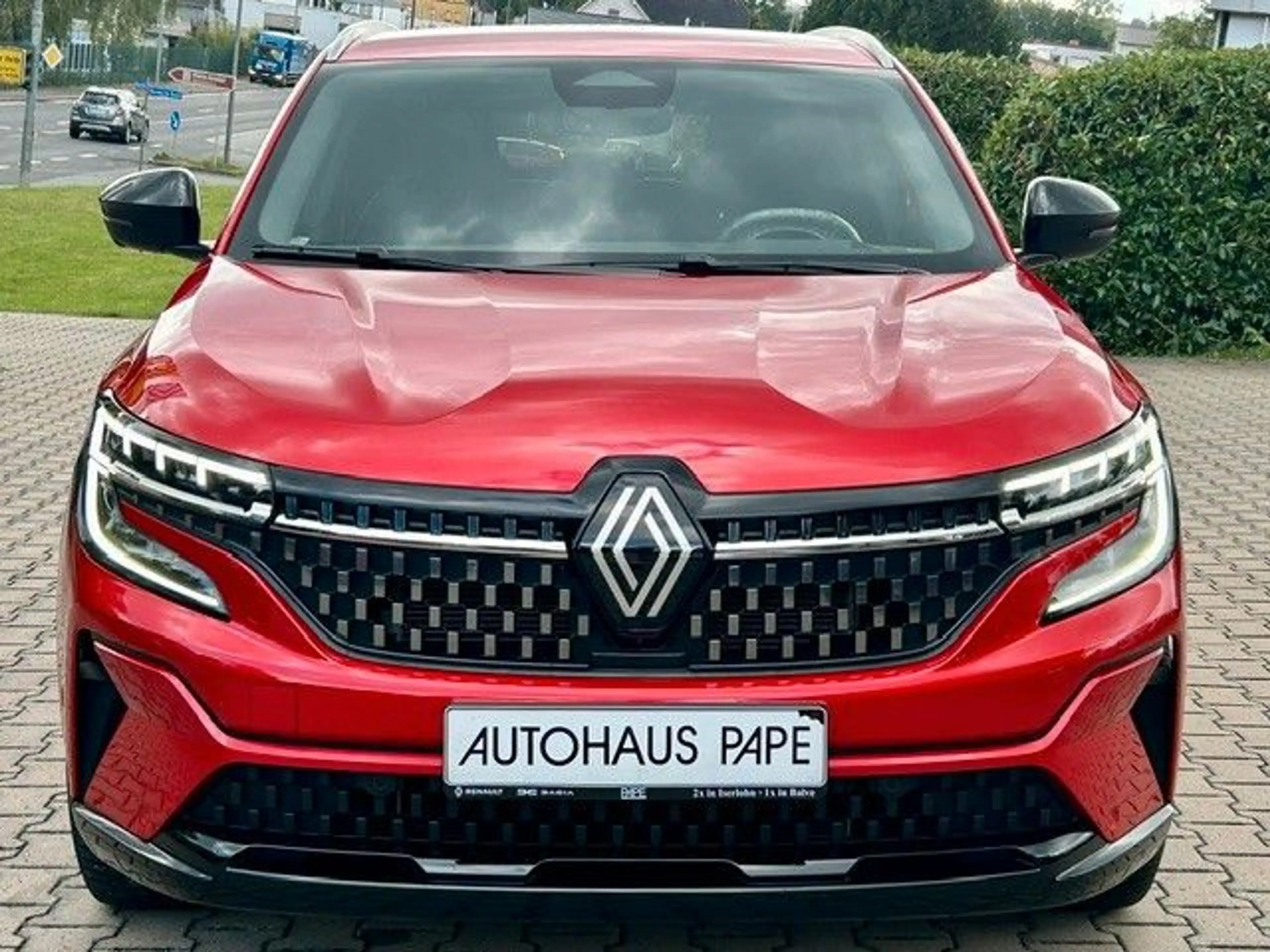 Renault Austral Iconic E-Tech Full Hybrid 200 — photo 8