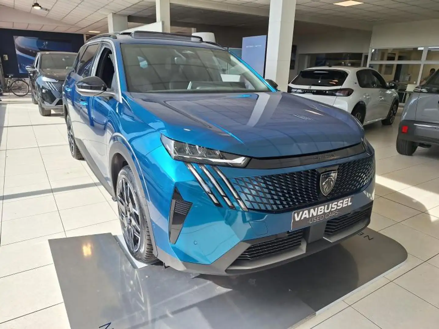 Peugeot 5008 Blau - 1