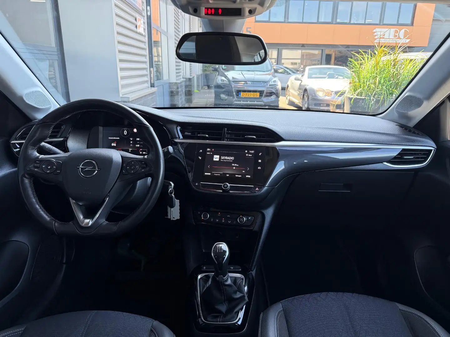 Opel Corsa 1.2 Elegance Cruise CarPlay LED Noir - 2