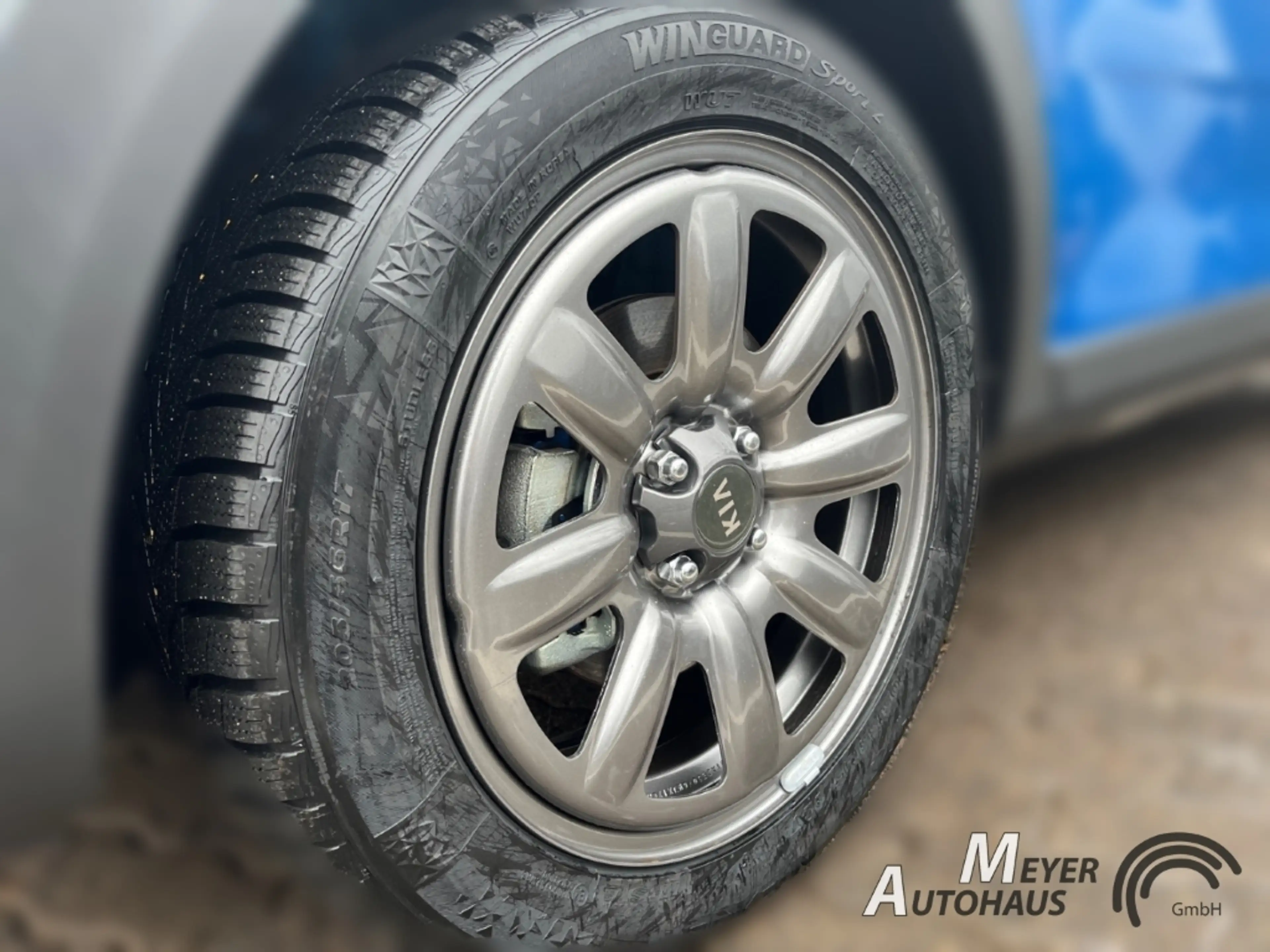 Kia Stonic 1.0 T-GDI Spirit + Navi+Sitzheizung — photo 4