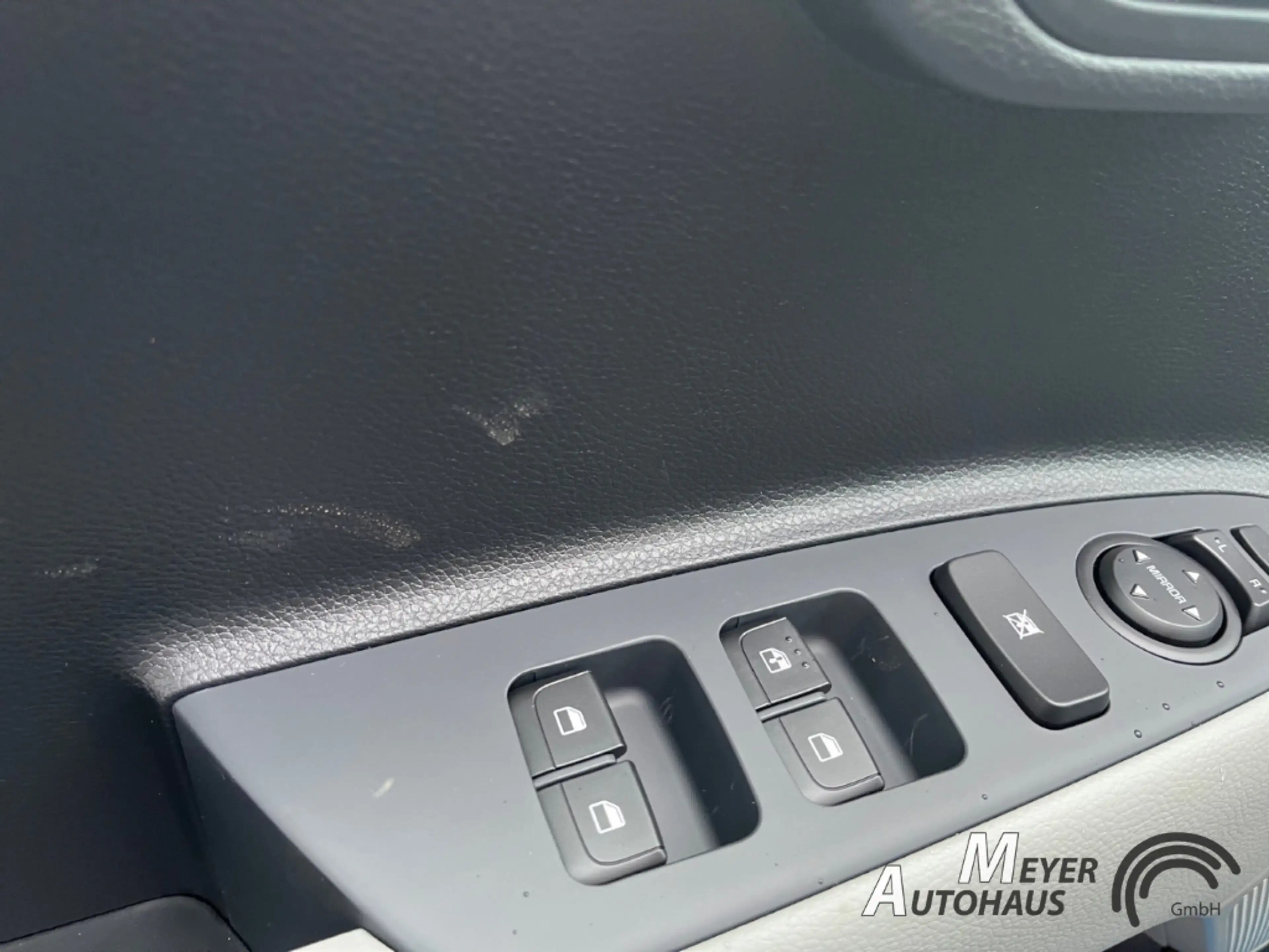 Kia Stonic 1.0 T-GDI Spirit + Navi+Sitzheizung — photo 7