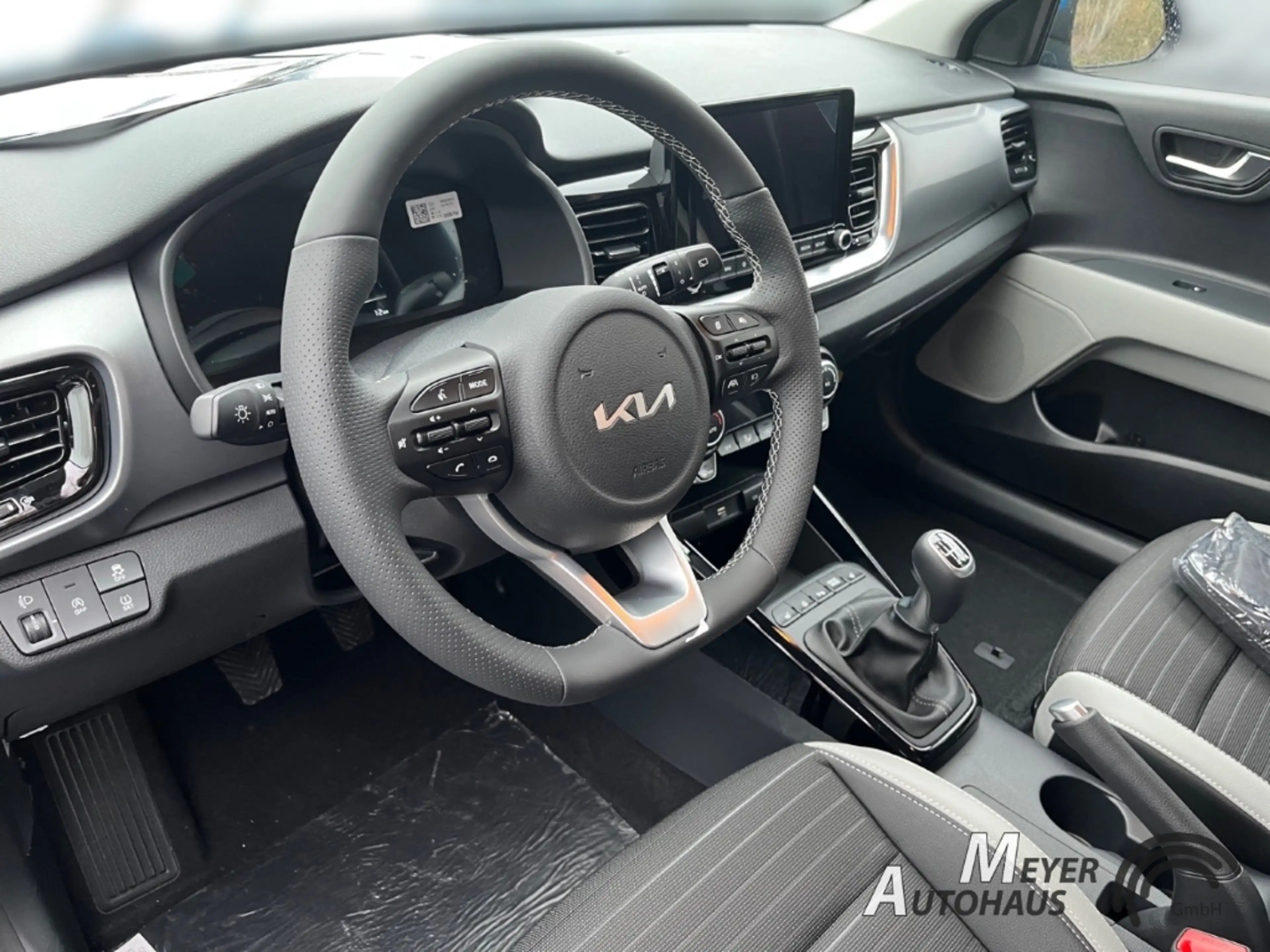 Kia Stonic 1.0 T-GDI Spirit + Navi+Sitzheizung — photo 5