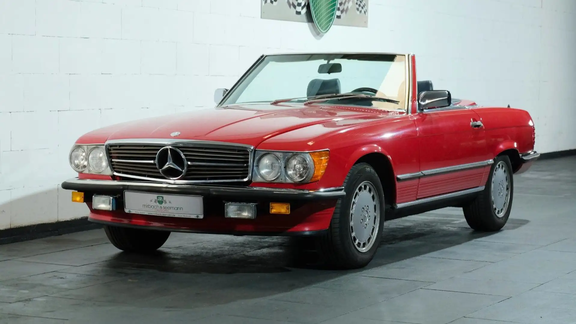 Mercedes-Benz SL 560 Rot - 1