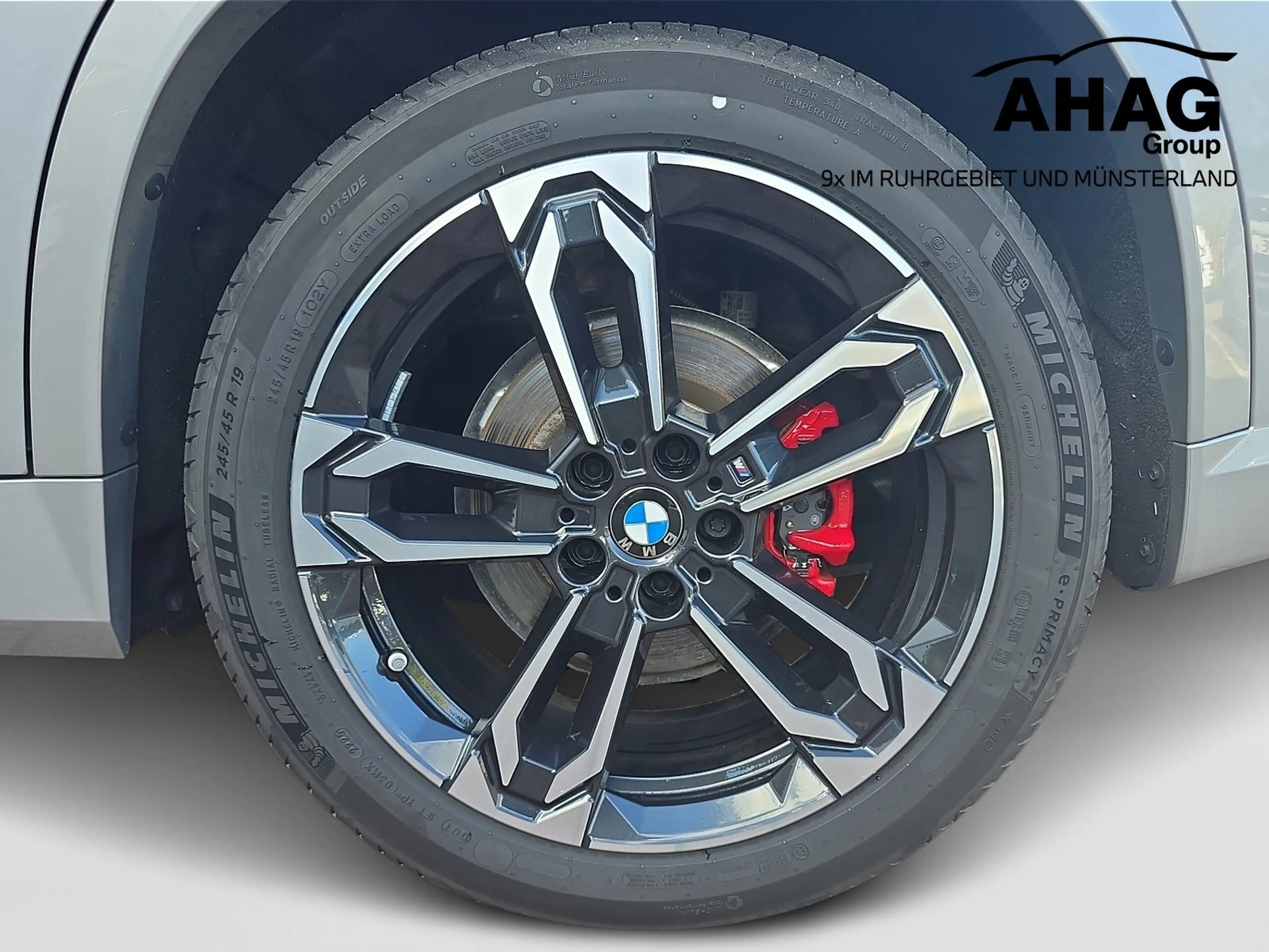 BMW iX1 xDrive30 M Sport Pro AHK H/K 360° ACC — photo 12