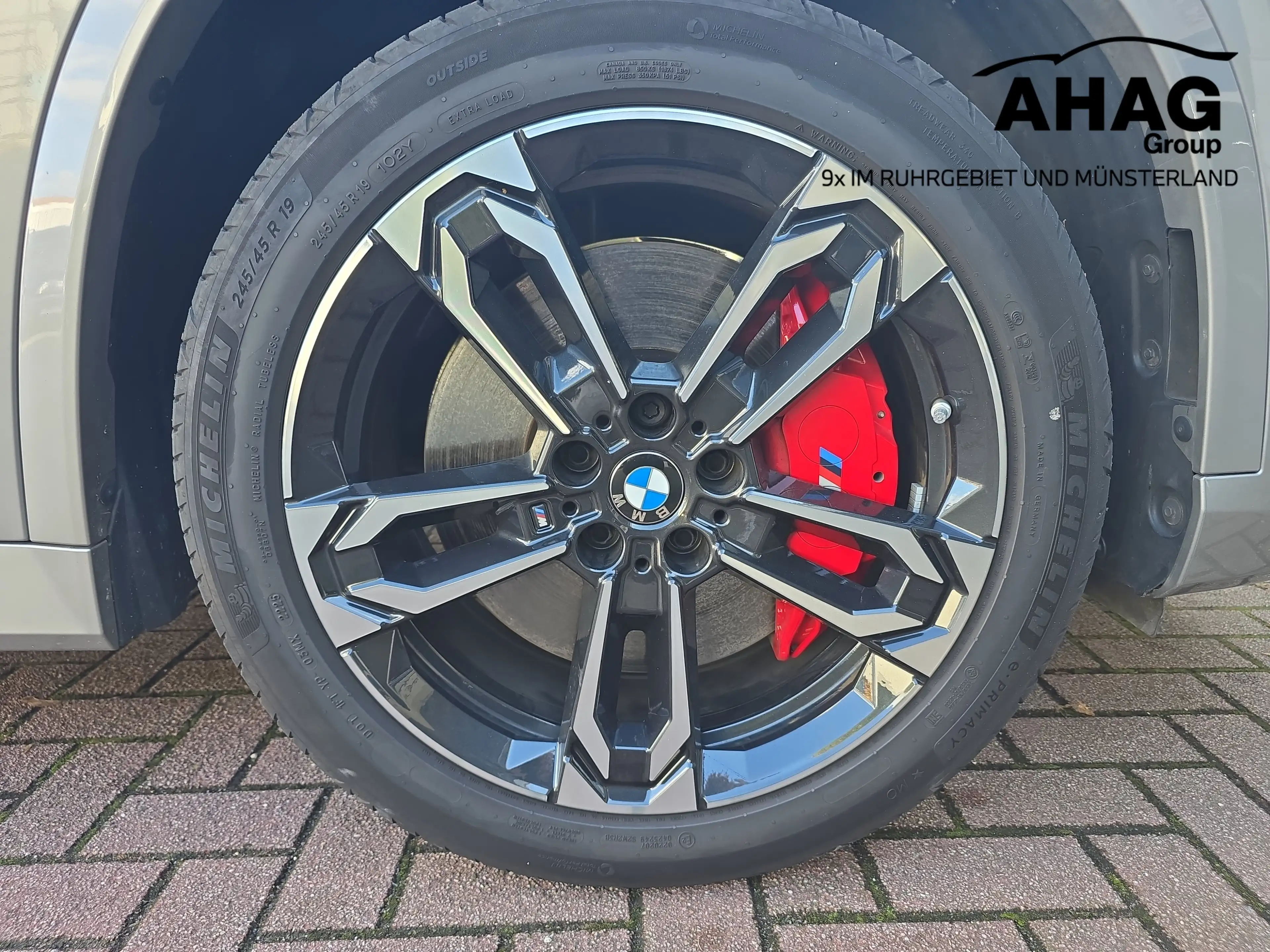 BMW iX1 xDrive30 M Sport Pro AHK H/K 360° ACC — photo 14