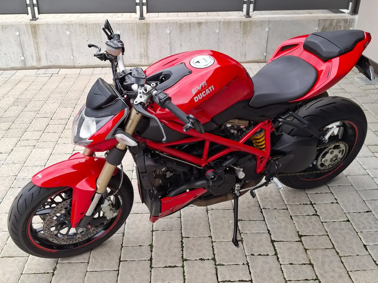 Ducati Streetfighter 848 Czerwony - 1