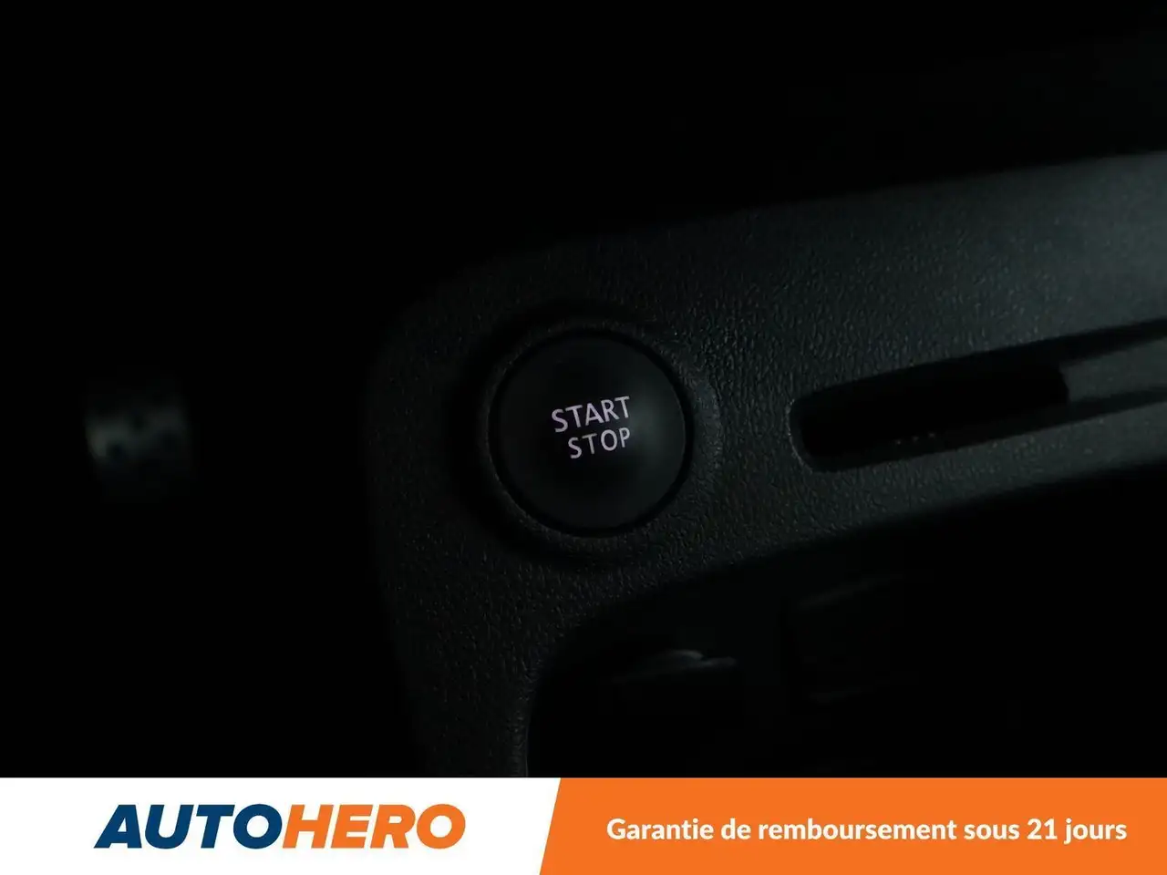 Renault Captur — photo 27