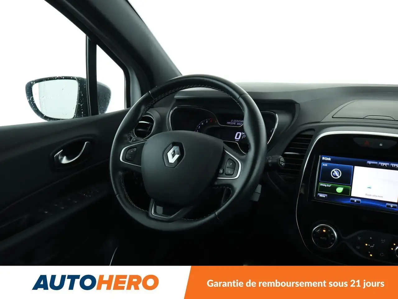 Renault Captur — photo 13