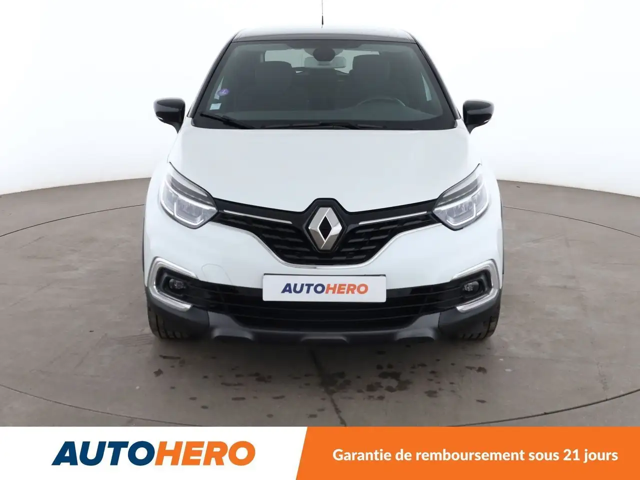 Renault Captur — photo 9