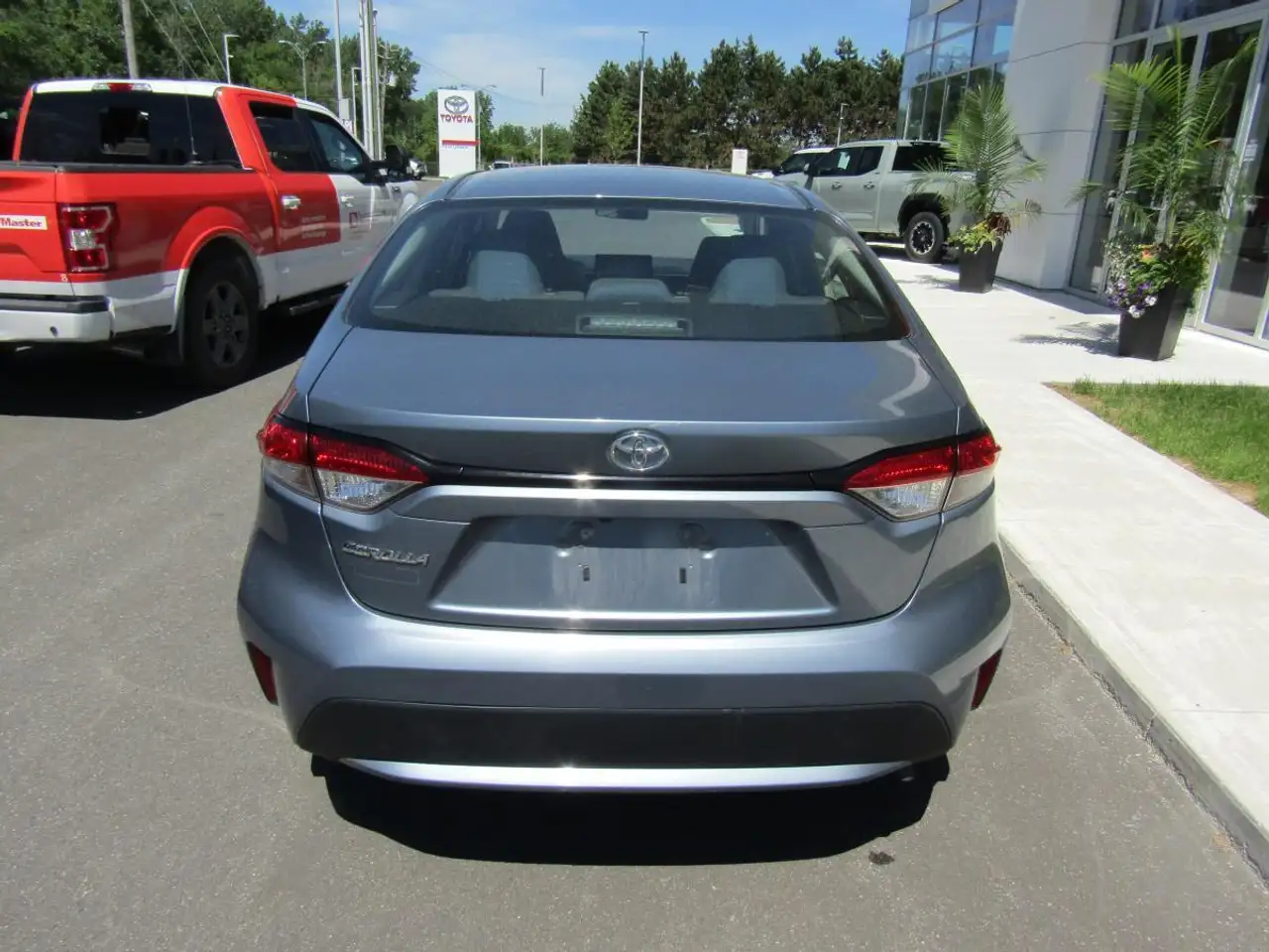 Toyota Corolla photo Toyota Corolla