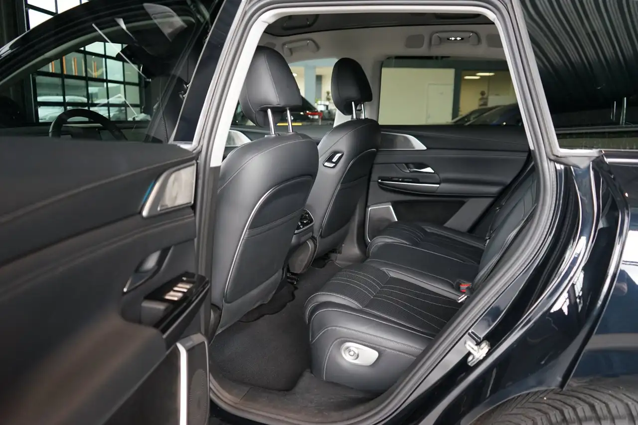 XPENG G9