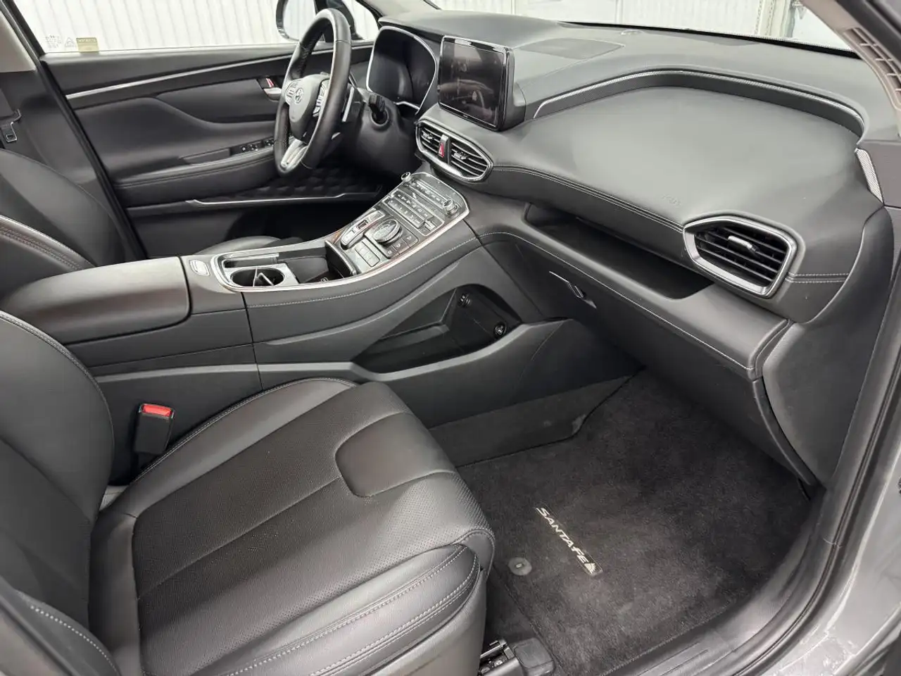 Hyundai SANTA FE снимка Hyundai SANTA FE