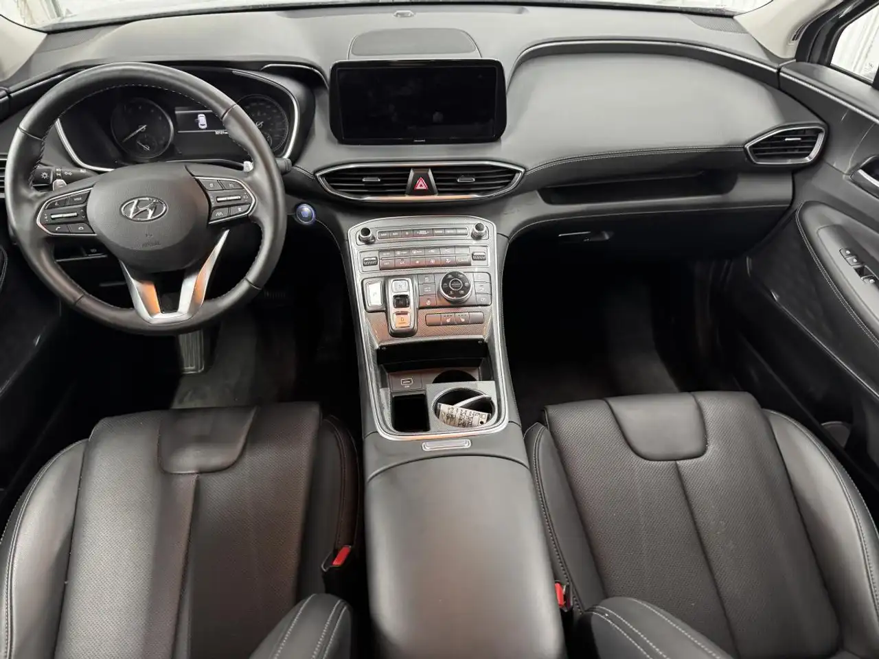 Hyundai SANTA FE снимка Hyundai SANTA FE