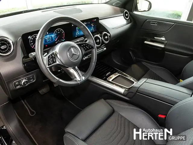Mercedes-Benz B-Class view 8