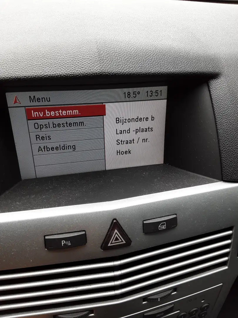 Opel Astra 1.6 Business Zwart - 1
