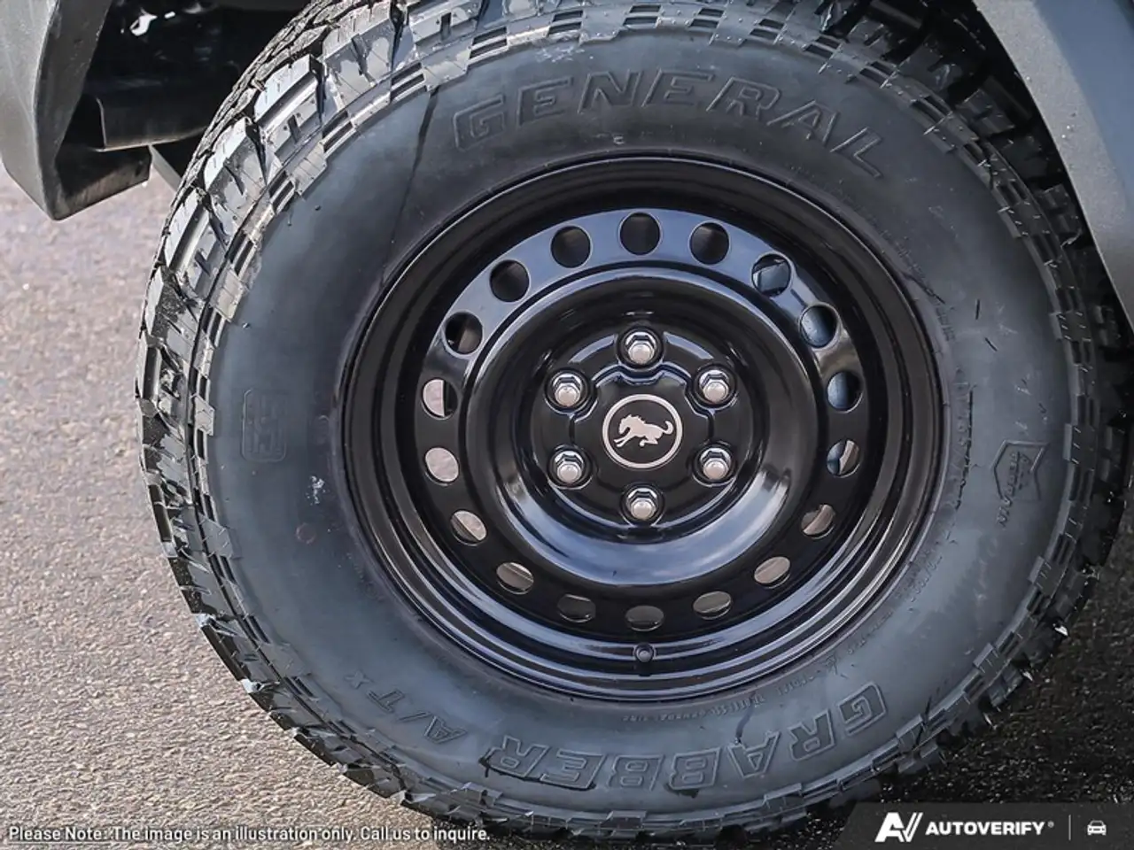 Ford Bronco photo Ford Bronco