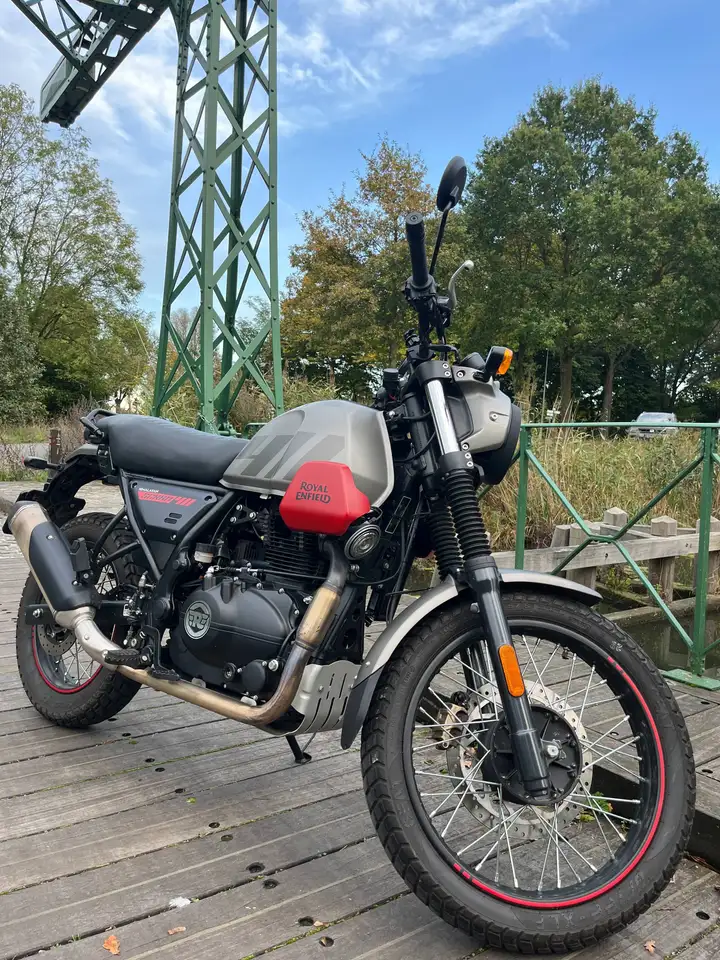 Royal Enfield Scram 411