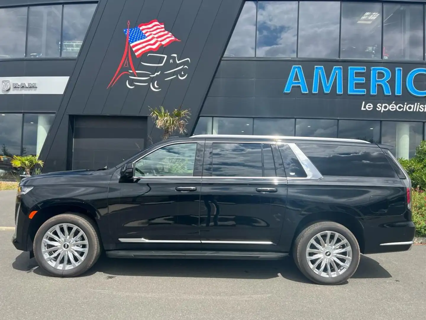 Cadillac Escalade ESV Premium Luxury V8 6.2L - PAS DE MALUS Zwart - 2