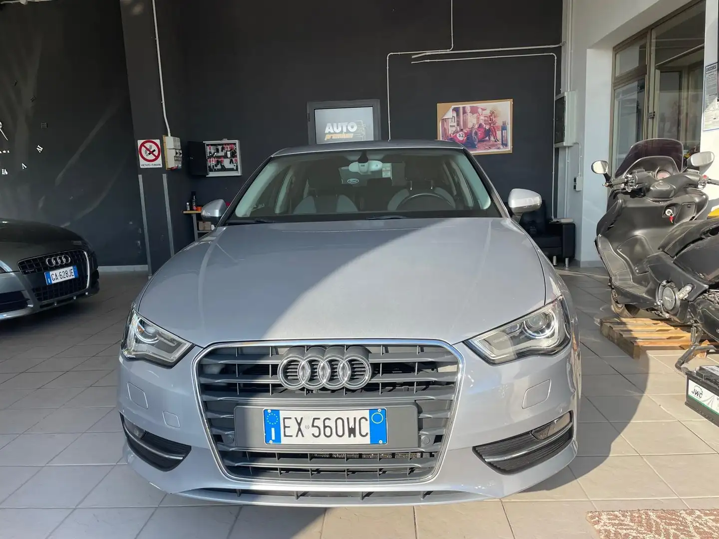 Audi A3 A3 Sportback 1.4 g-tron Ambition s-tronic Argento - 1