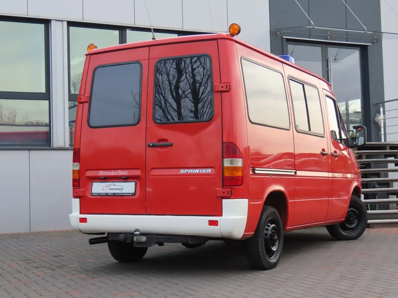 Mercedes-Benz Sprinter 210 D Feuerwehr 8-Sitzer, foto 6
