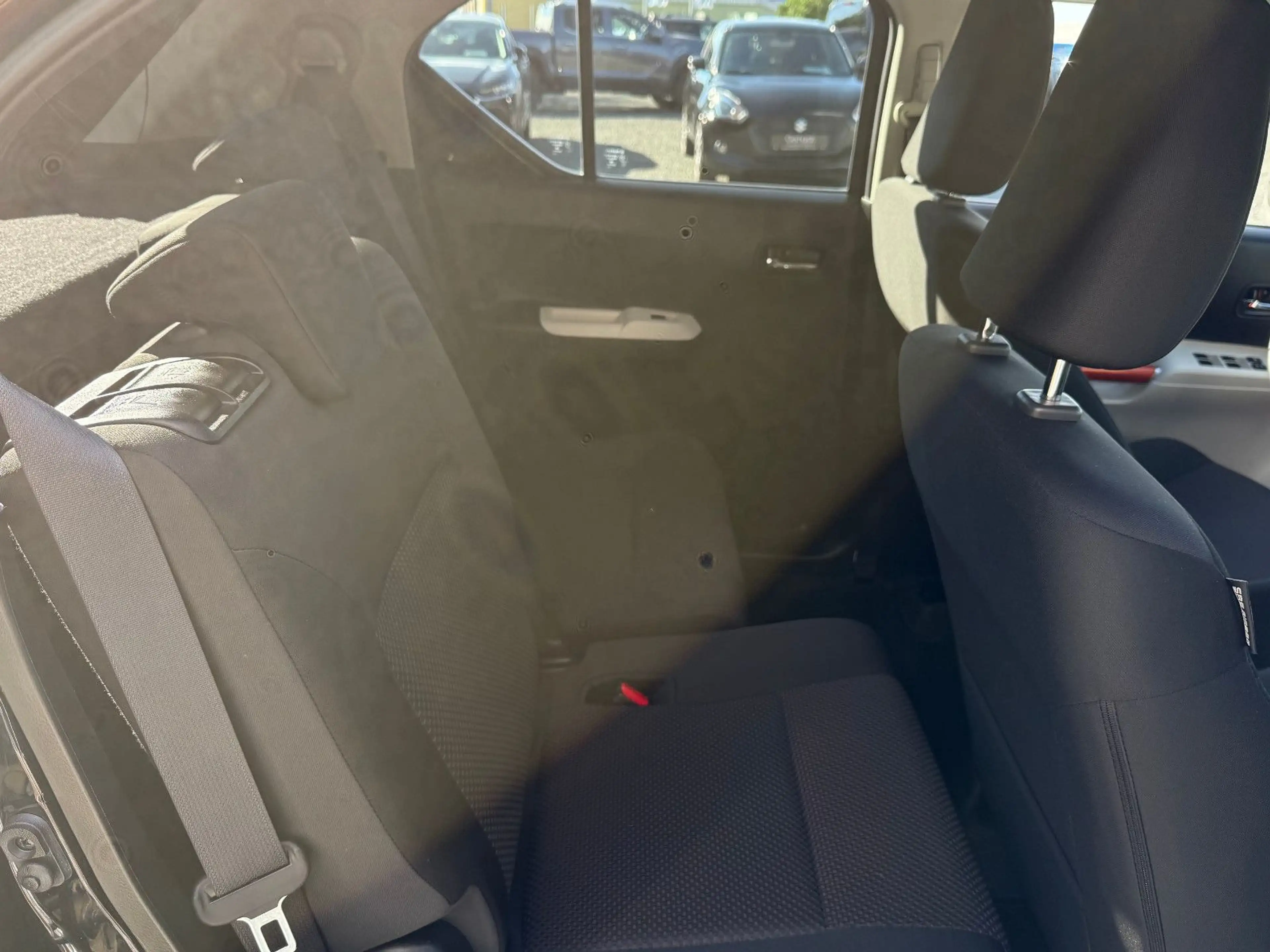 Suzuki Ignis 1.2 DUALJET HYBRID Comfort+ — photo 11