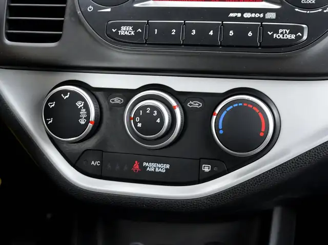 Kia Picanto view 11