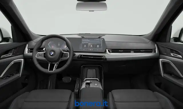 BMW X1 view 3